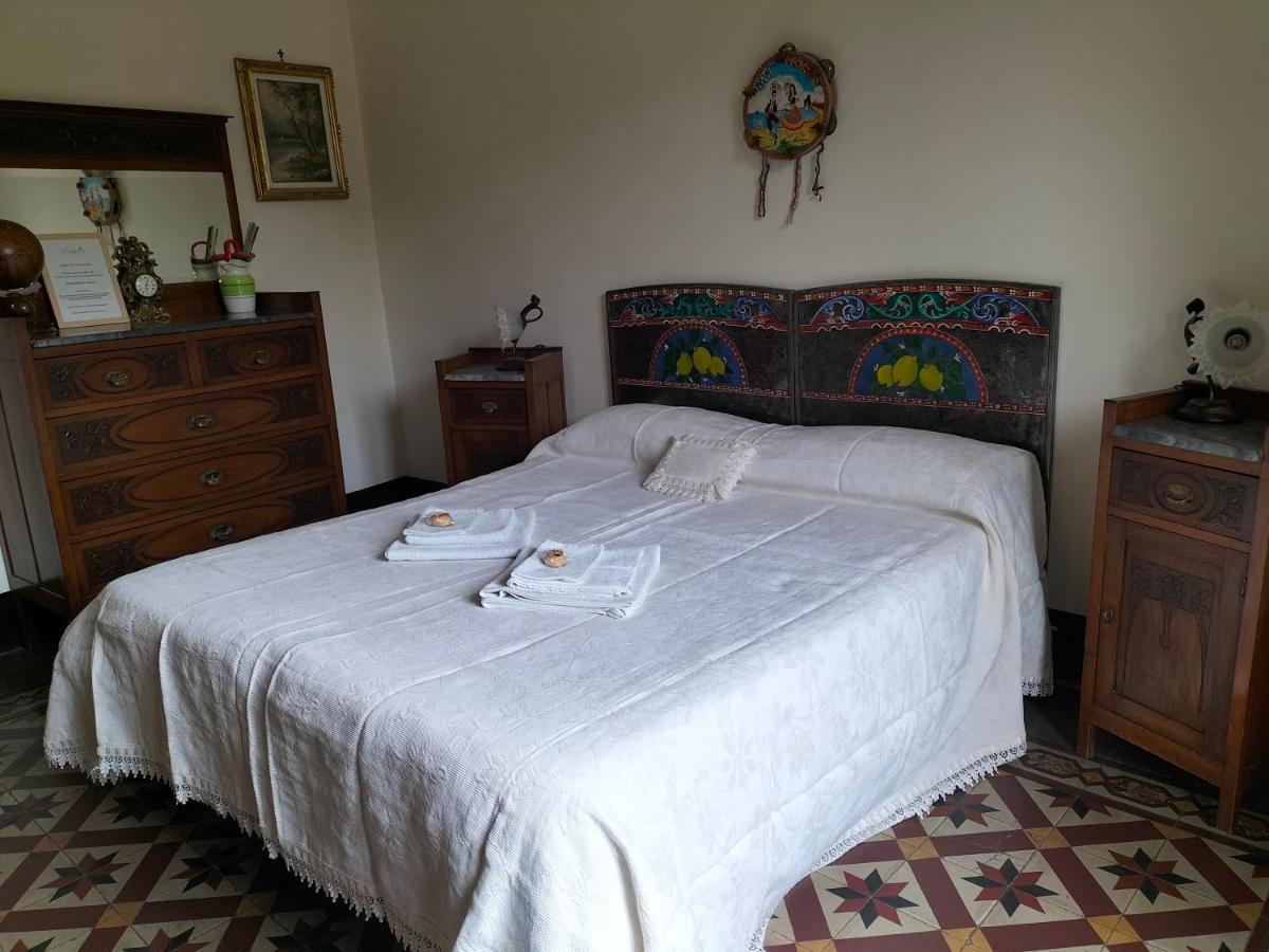 B&B Chapo Катанія Екстер'єр фото